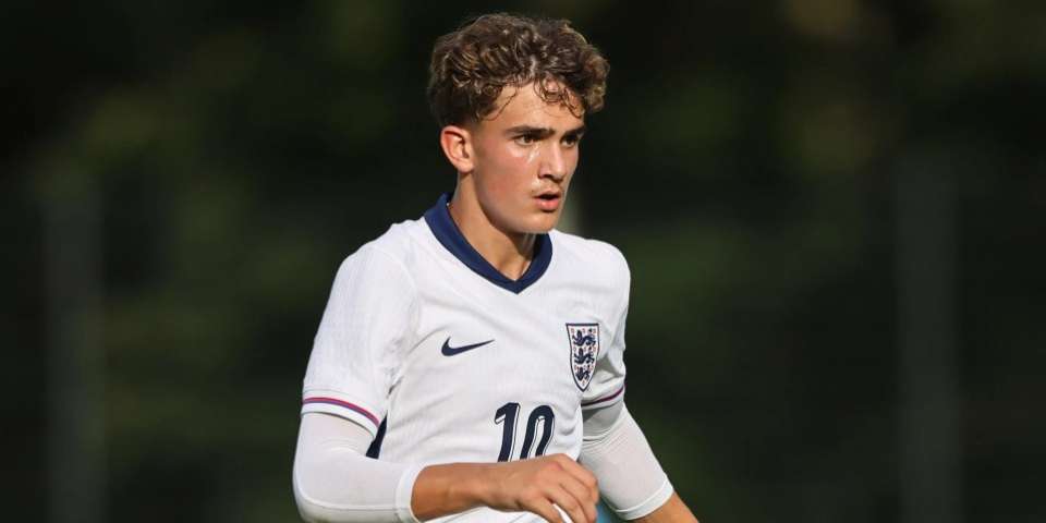 ‘Future Ballon d’Or winner’ Dowman hailed after stunning solo goal which began in own half