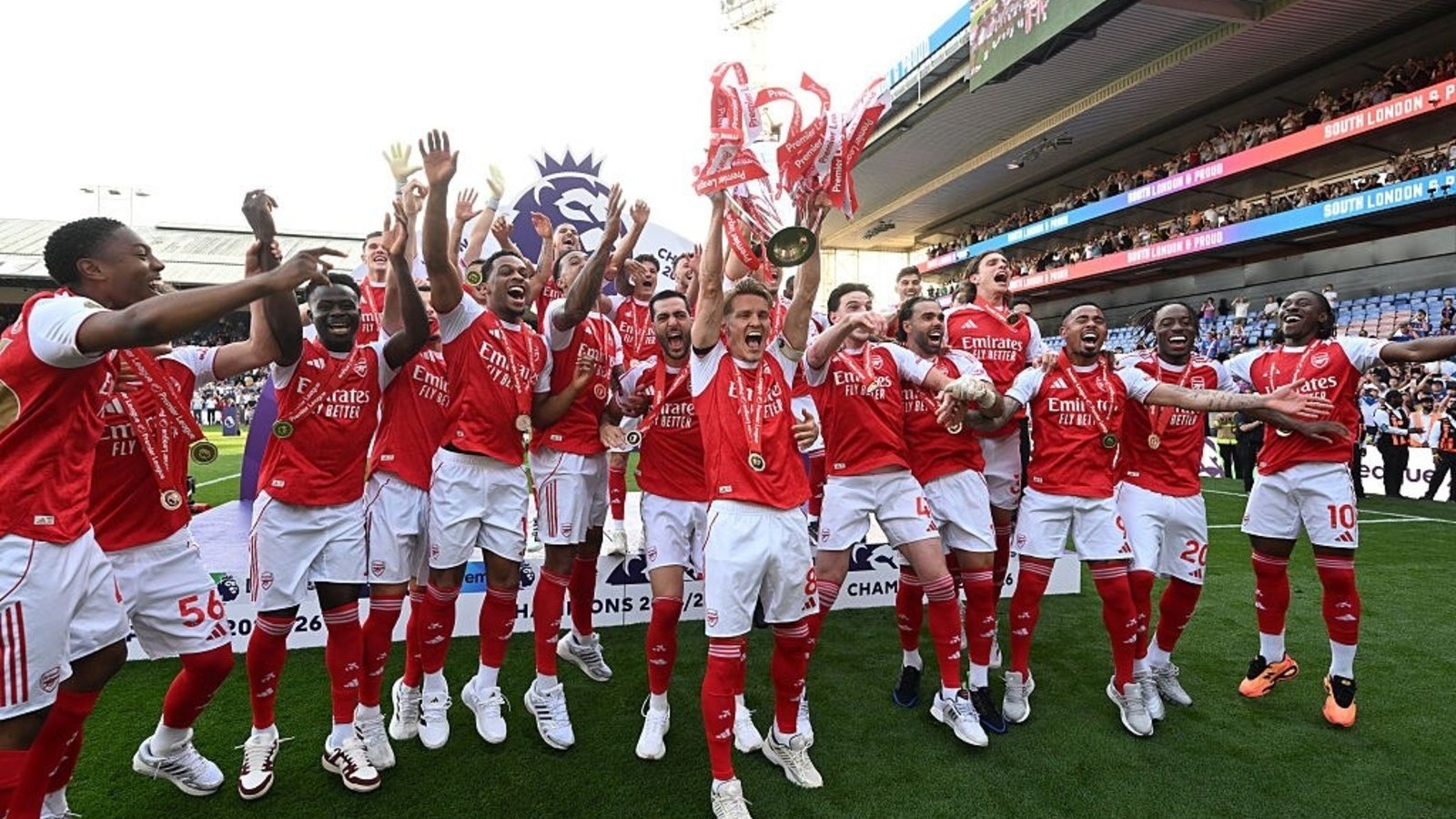Gallery: 100 special shots from Sunday | Post-Match Gallery | News